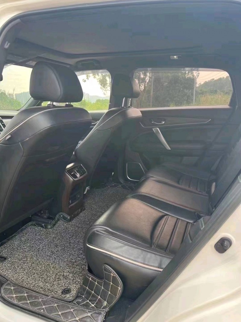 中山17年本田URV7