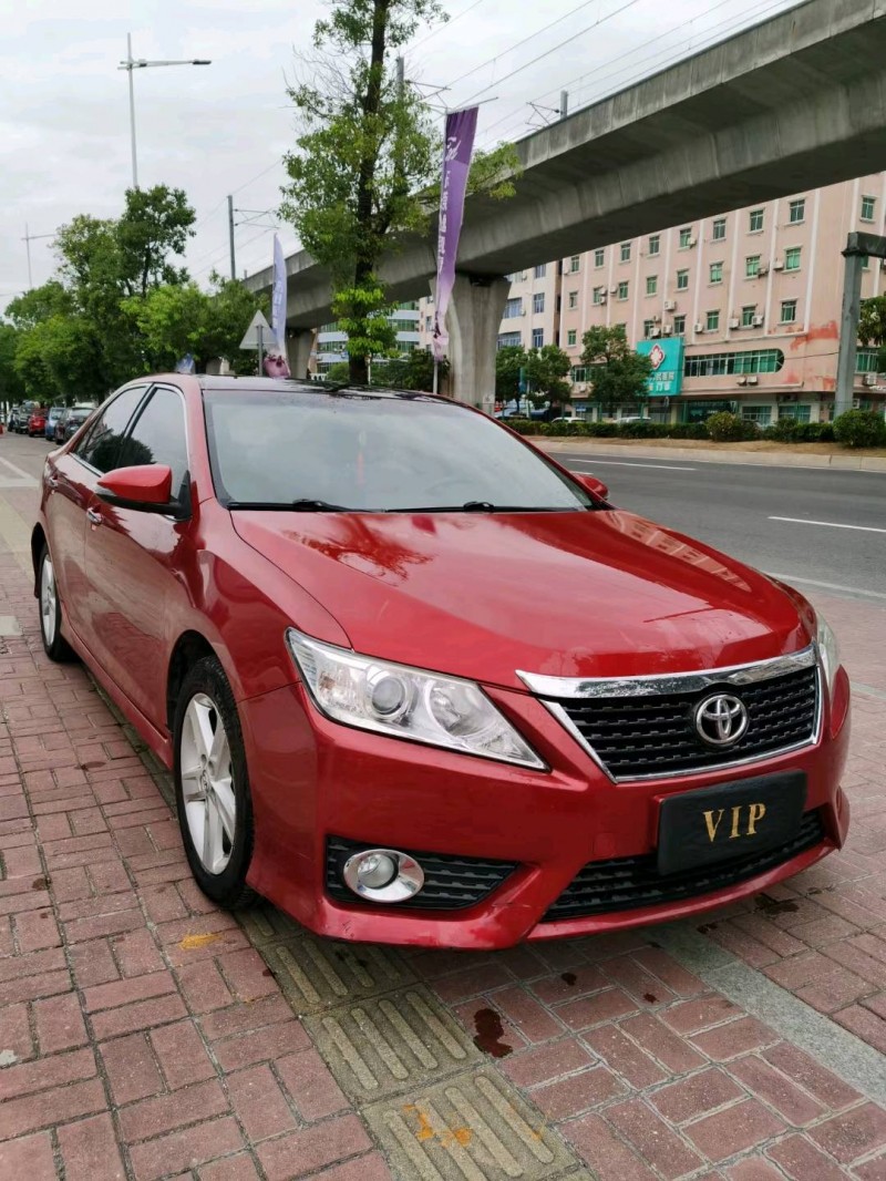 东莞13年丰田凯美瑞2