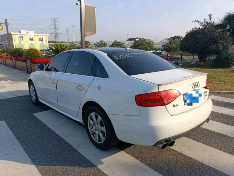 蘇州12年奧迪A4L7