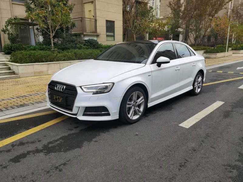 苏州19年奥迪A33