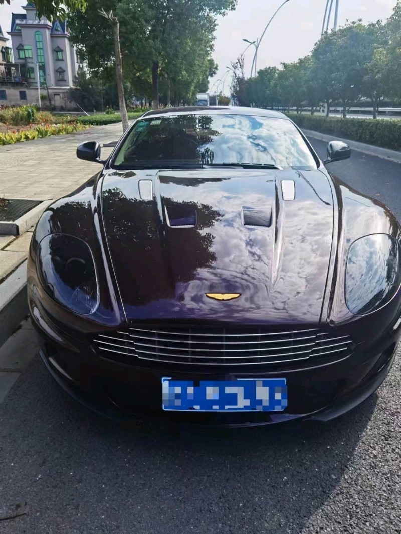 嘉興14年阿斯頓·馬丁Rapide1