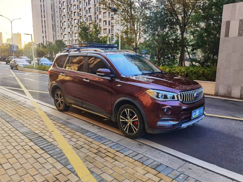 蘇州17年SWM斯威汽車X72