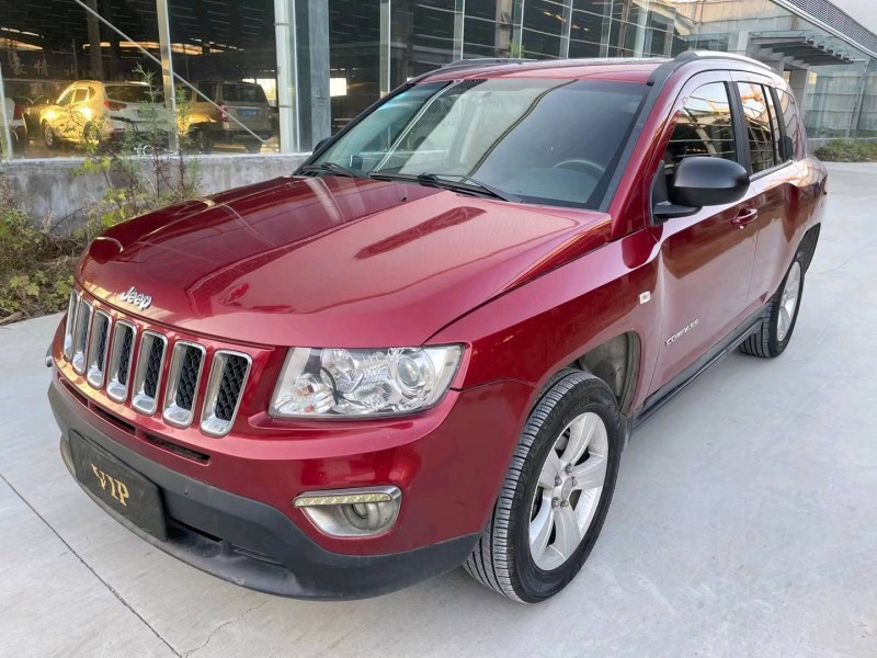 济宁13年Jeep指南者2