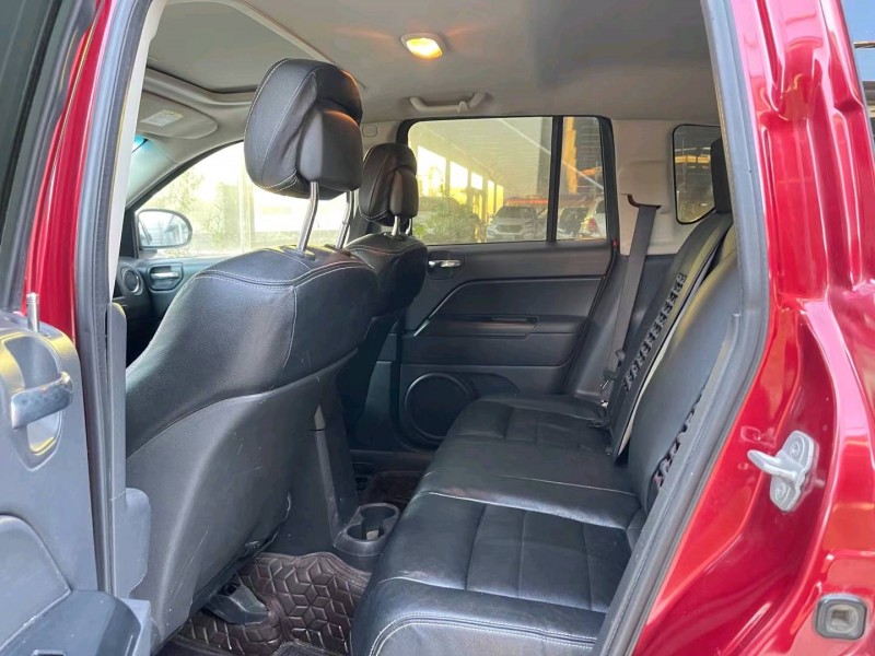 济宁13年Jeep指南者4