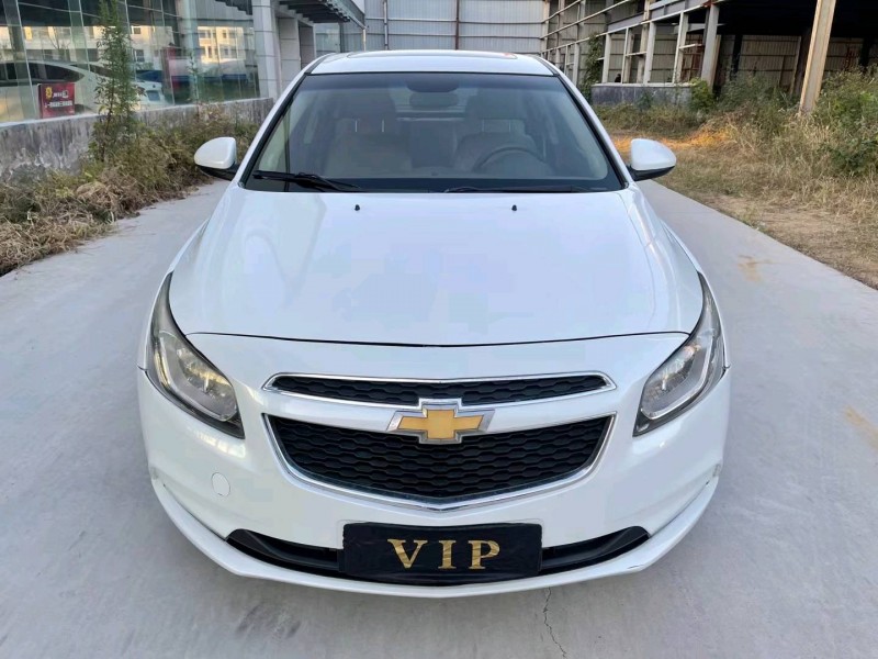 济宁16年雪佛兰科鲁兹1