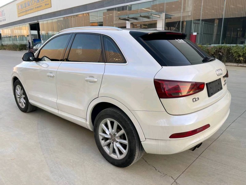 济宁13年奥迪Q37