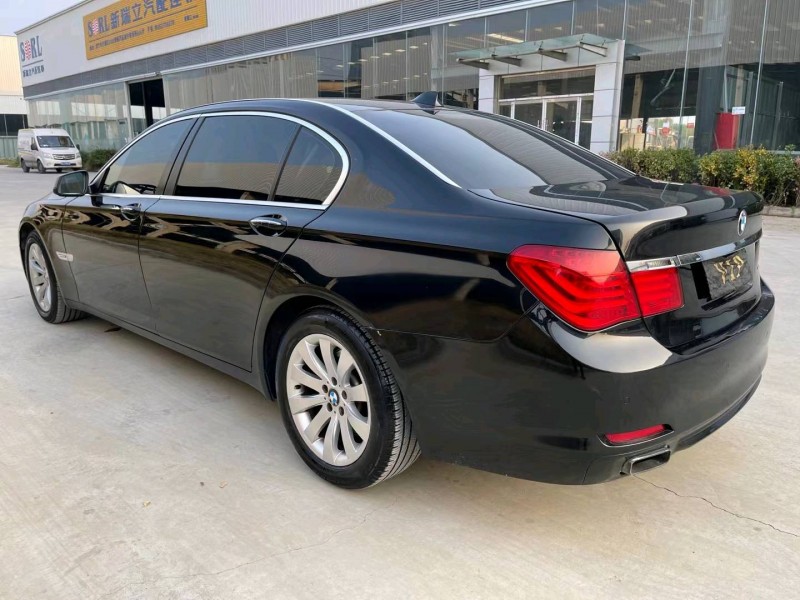 济宁12年宝马7系6