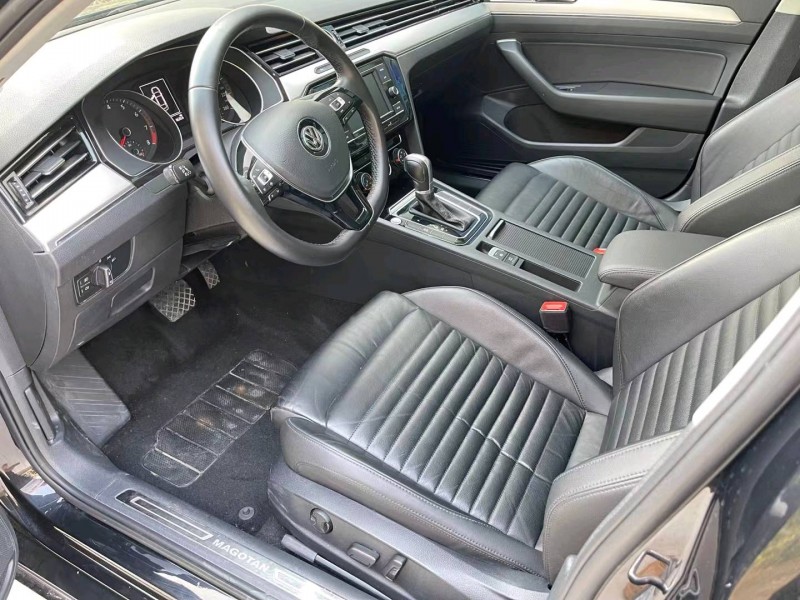 济宁19年大众迈腾6