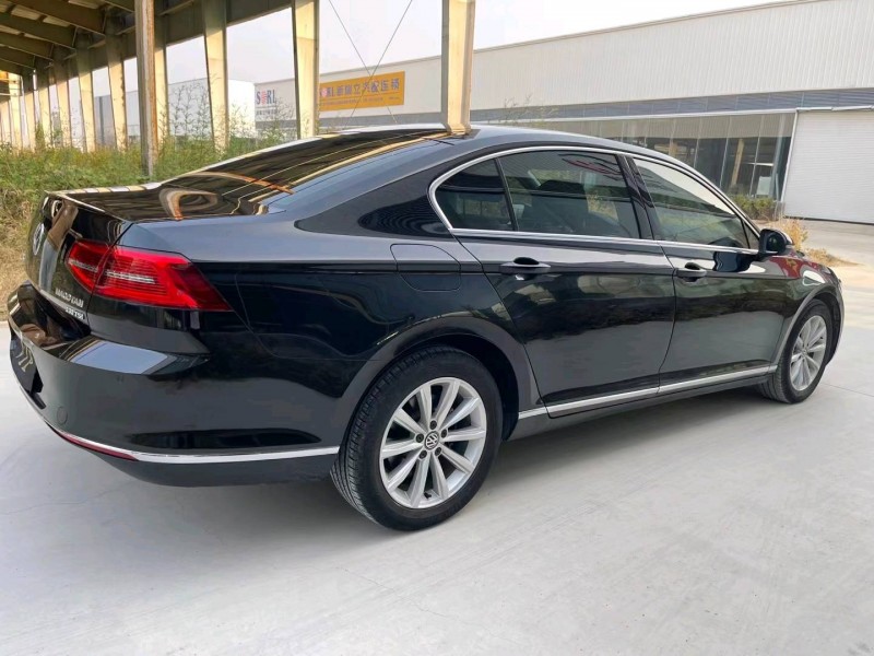 济宁19年大众迈腾8