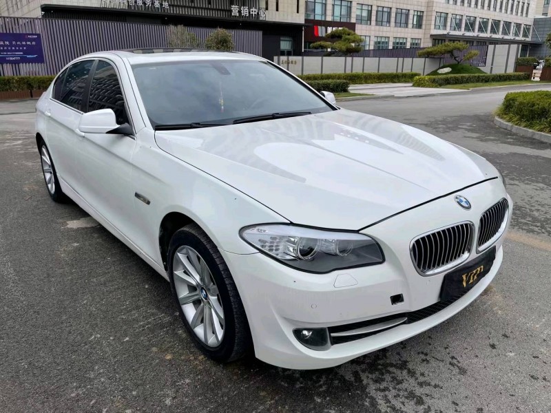 济宁13年宝马5系3
