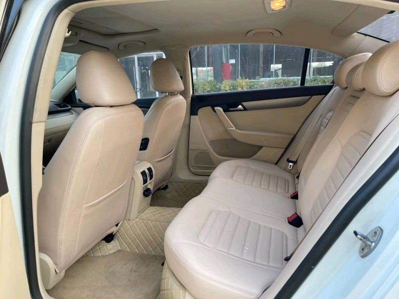 济宁14年大众迈腾4