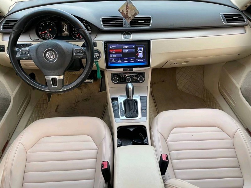 济宁14年大众迈腾5