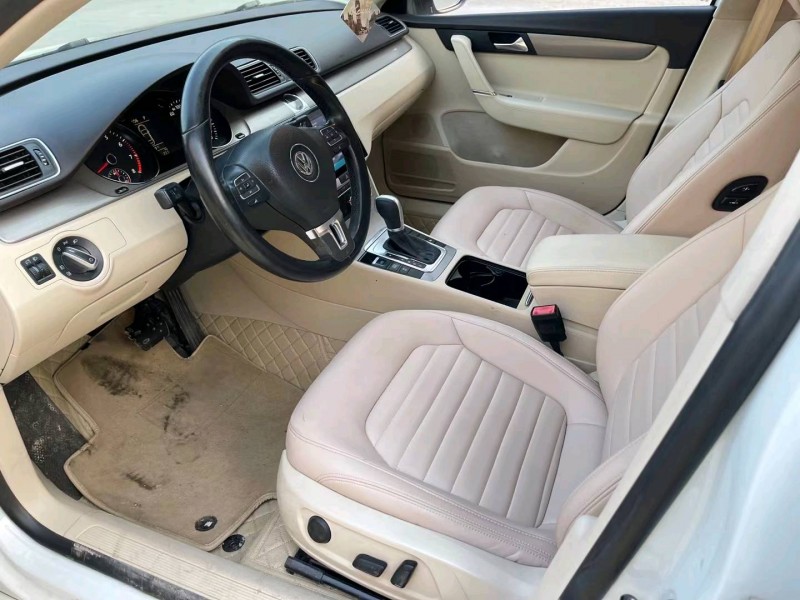 济宁14年大众迈腾6