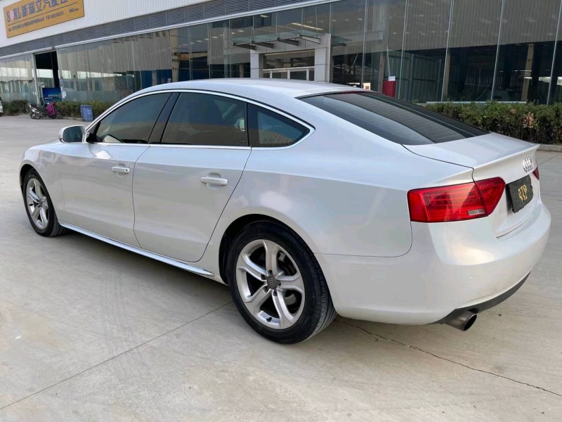 济宁12年奥迪A57