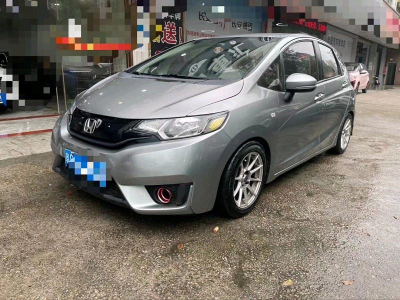 广州16年本田飞度2