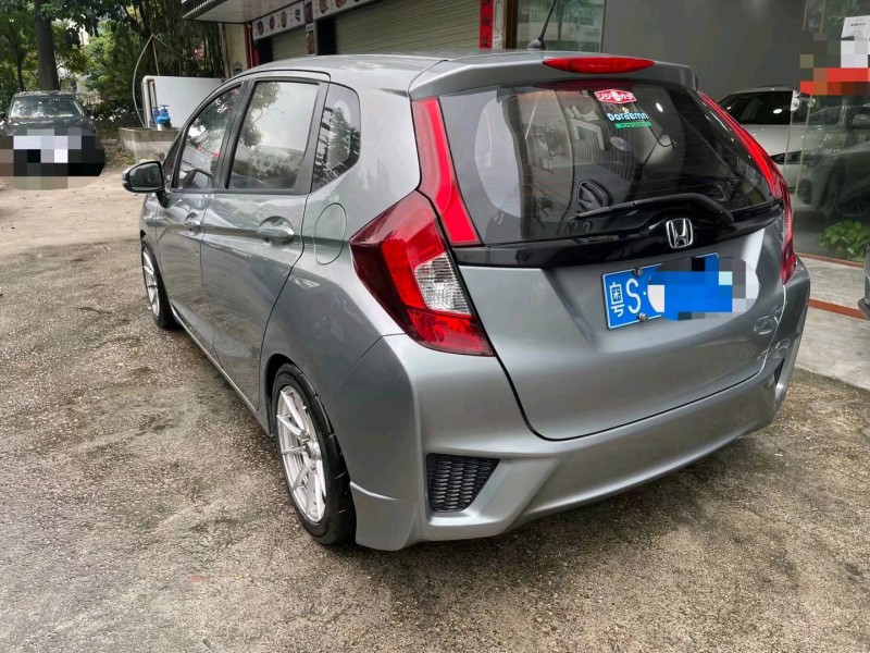 广州16年本田飞度7