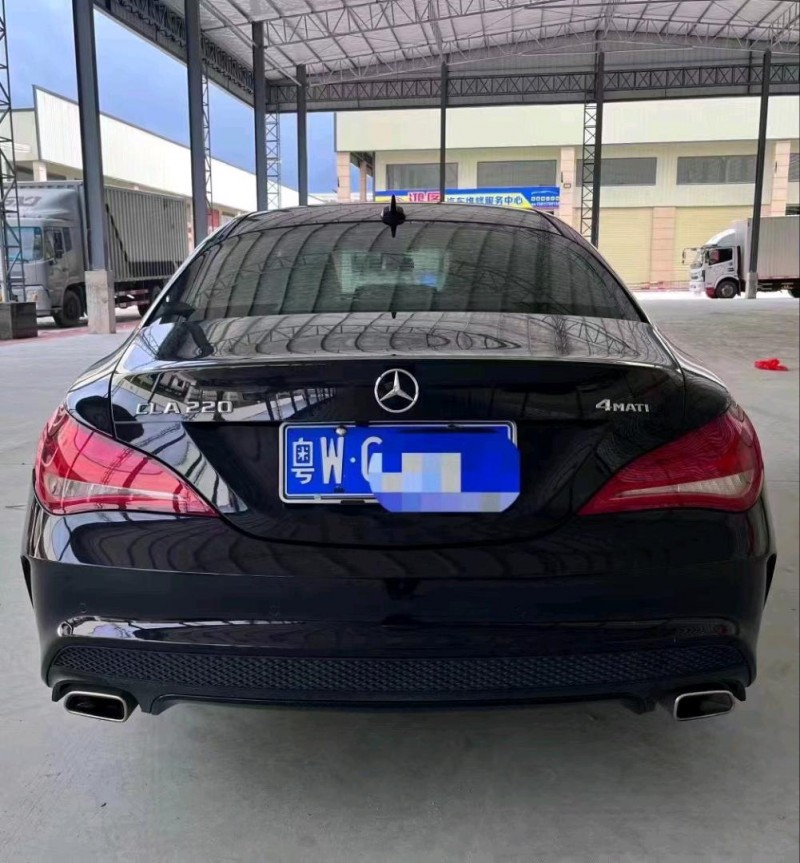 广州16年奔驰GLA6