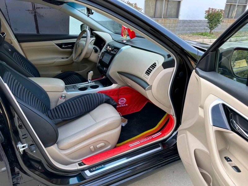 盐城18年日产天籁6