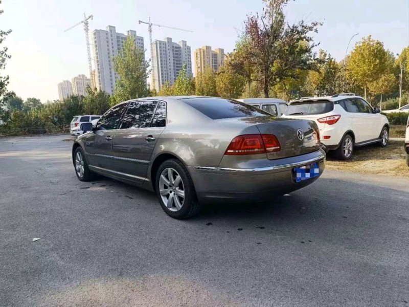 北京12年大众辉腾6