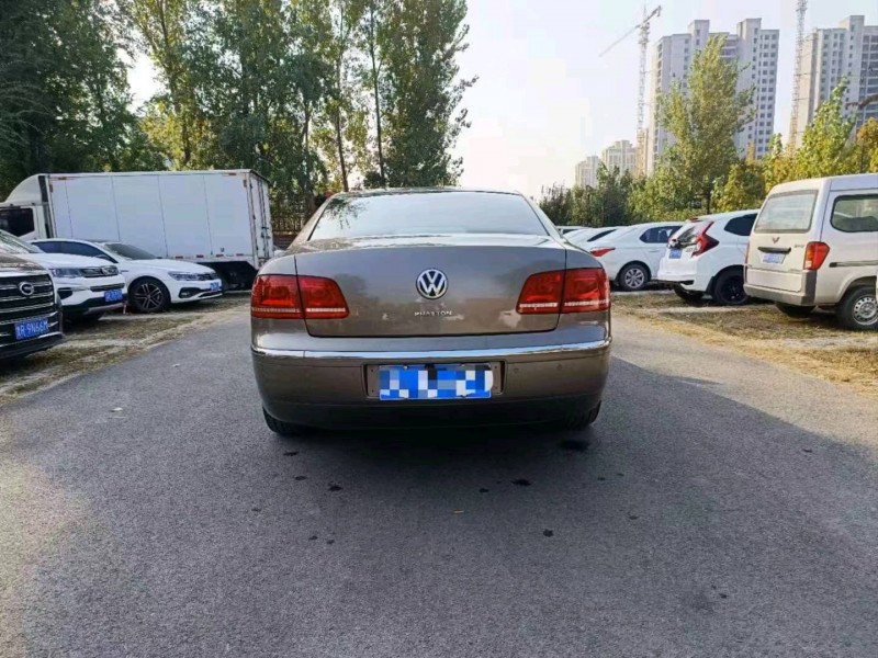 北京12年大众辉腾7