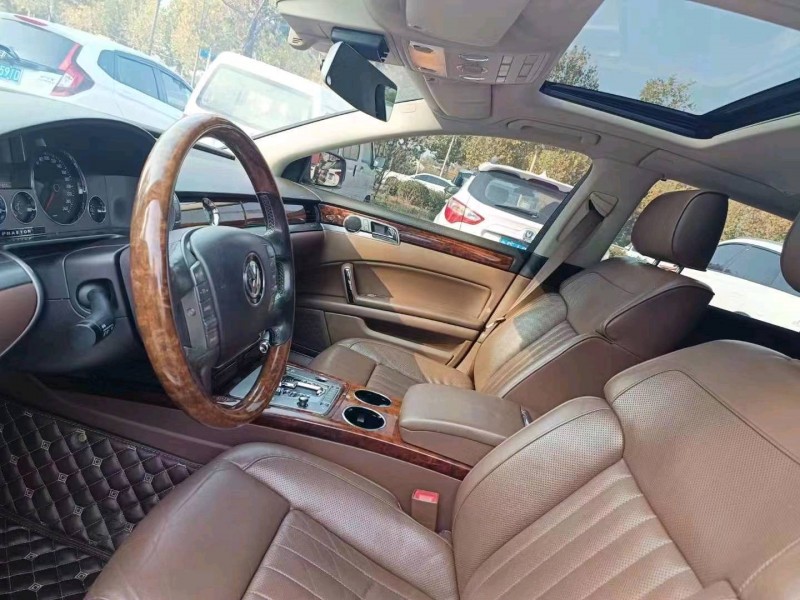 北京12年大众辉腾9