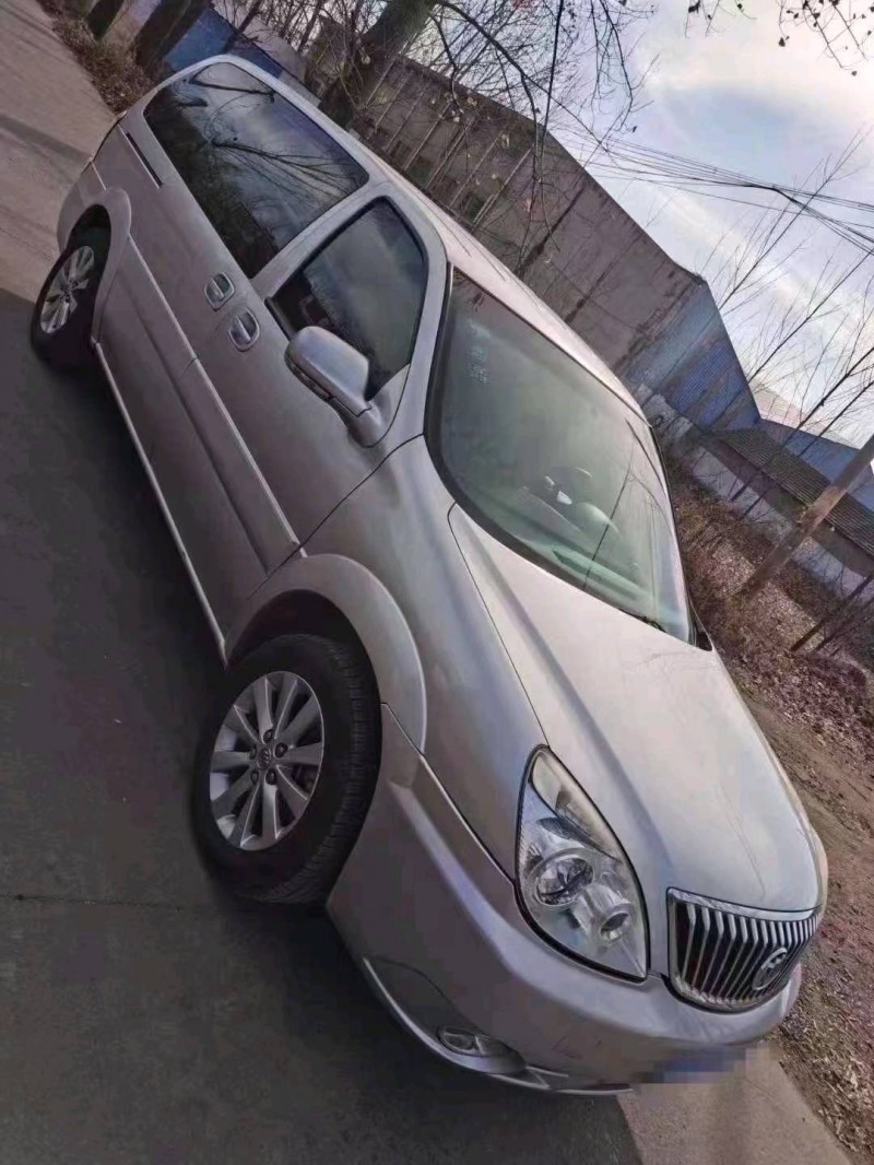 临沂12年别克GL88