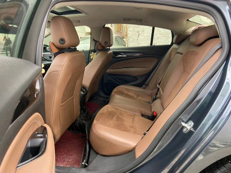 广州20年别克君威4