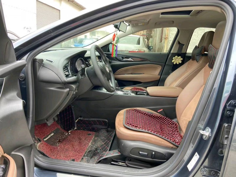 广州20年别克君威2