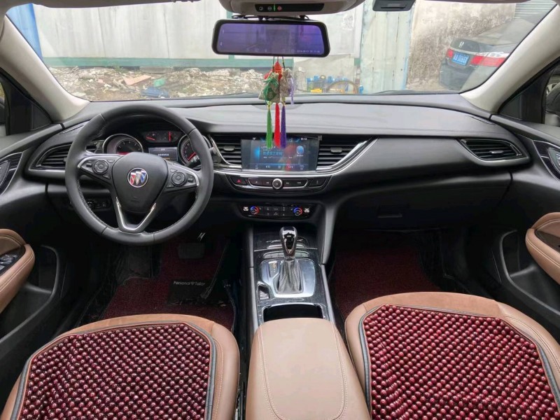 广州20年别克君威3