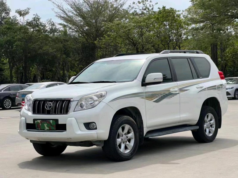 东莞13年丰田普拉多3