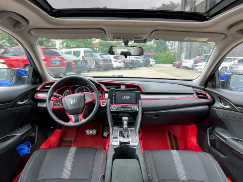 东莞19年本田思域8