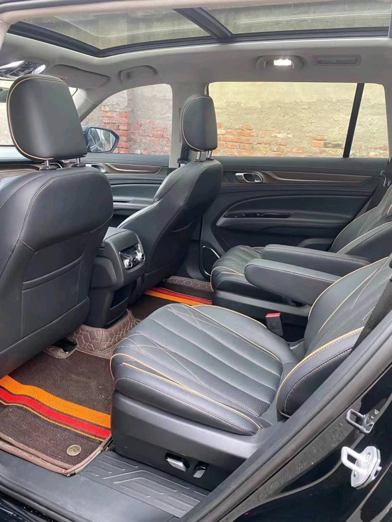 邯郸22年福特领裕8