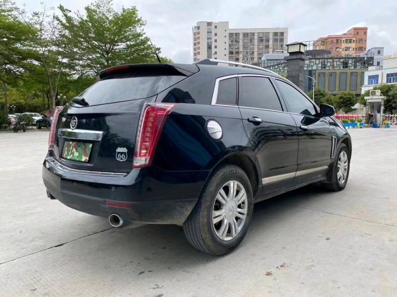东莞14年凯迪拉克SRX8