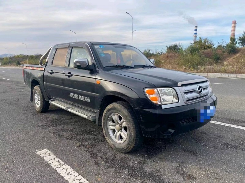 济南17年中兴威虎7