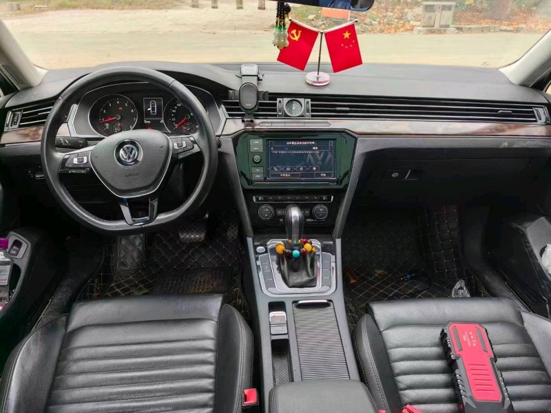 邯郸19年大众迈腾9