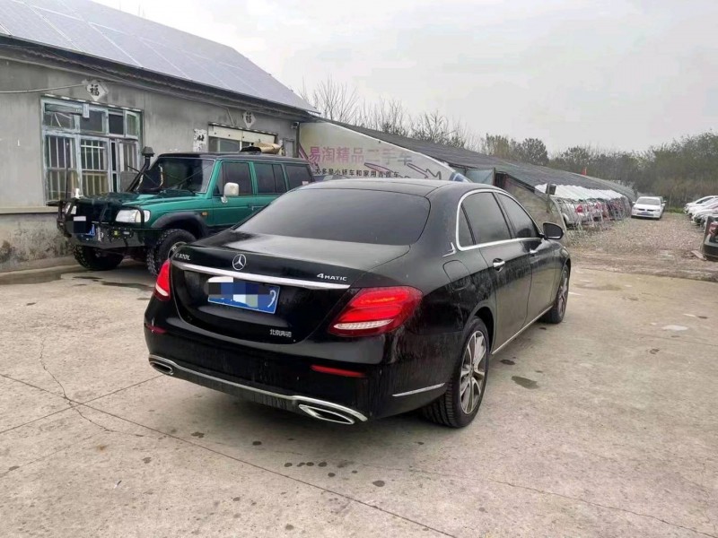 东营17年奔驰E3