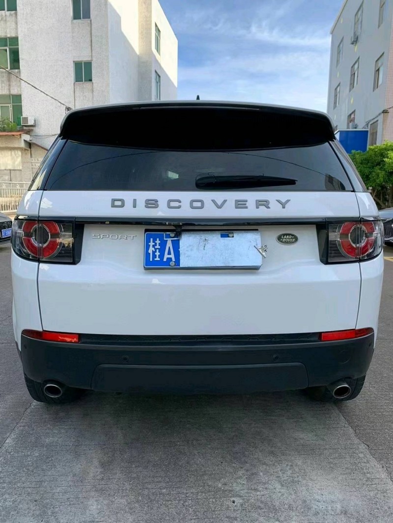 中山18年路虎发现神行4