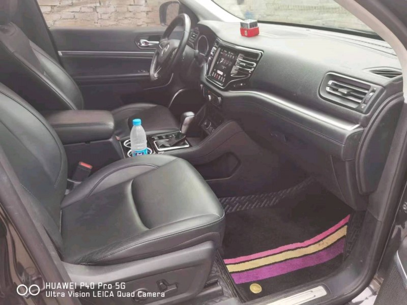 广州19年Jeep指挥官3