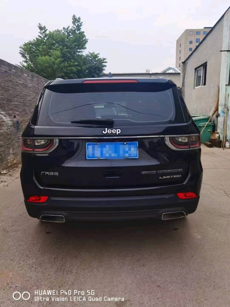 广州19年Jeep指挥官1