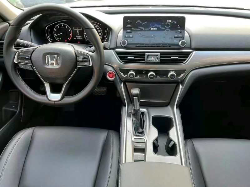 中山21年本田雅阁7