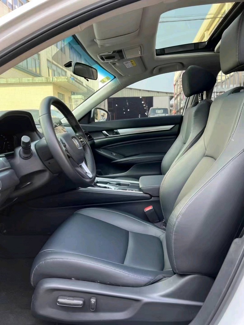 中山21年本田雅阁9