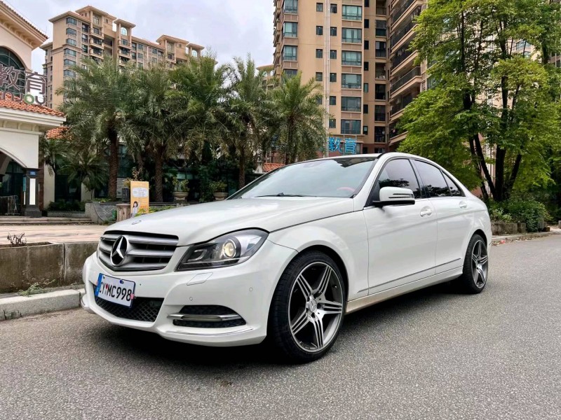 广州13年奔驰C5