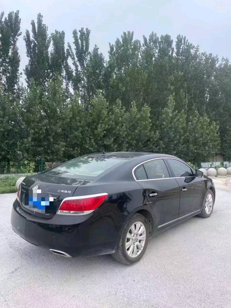 枣庄13年别克君越4