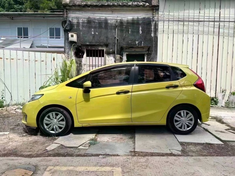 中山16年本田飞度3