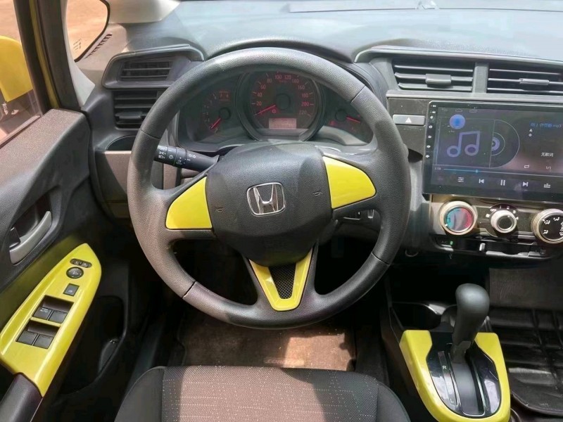 中山16年本田飞度7