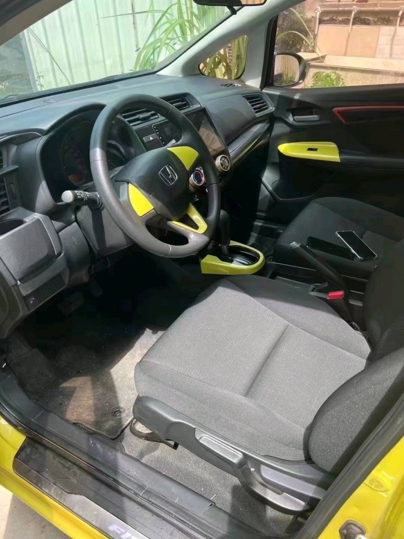 中山16年本田飞度8