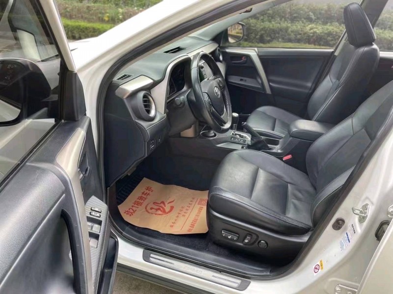 枣庄16年丰田RAV4荣放8