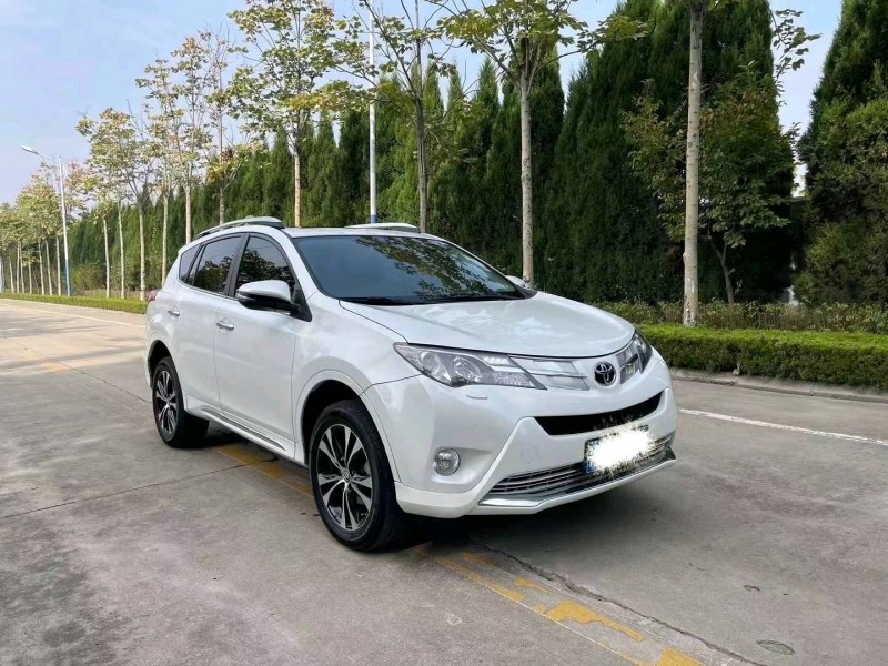 枣庄16年丰田RAV4荣放9