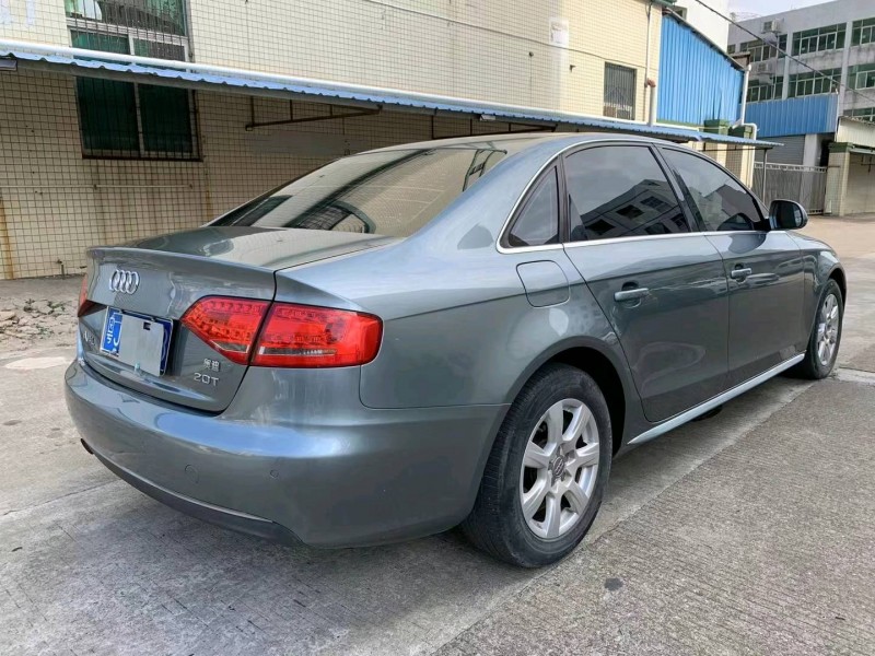 中山11年奥迪A4L5