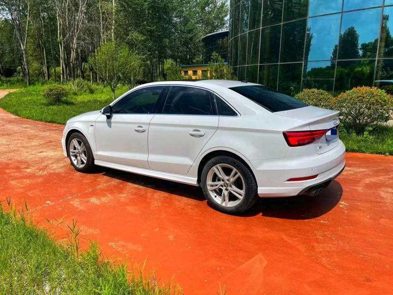 潍坊21年奥迪A38